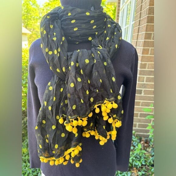 NWT Altar’d State Black and Yellow Polka Dot Scarf/Wrap - Picture 6 of 7